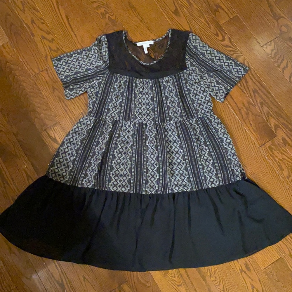 BCBGeneration babydoll dress with lace size M - Picture 9 of 10